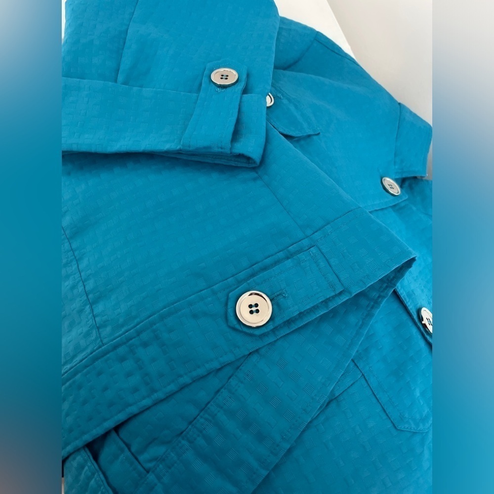 Tanjay Size 18 Blue Textured Button up Jacket, Roll-Tab Sleeves, Four Pockets - Picture 8 of 13
